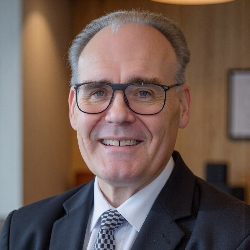 Robert Rhoton Psy D., LPC, F.A.A.E.T.S. – Founder, Chief Clinical Officer